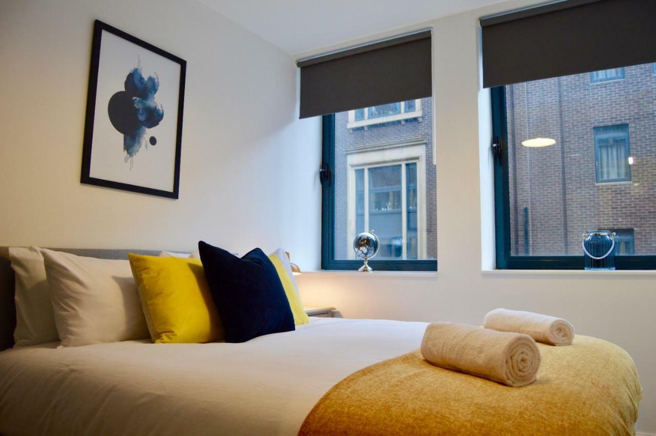 Qh31 - City Centre Location With 2 Double Bedrooms Sleeping Up To 4 People - Spacious Work Or Leisure Apartment 谢菲尔德 外观 照片